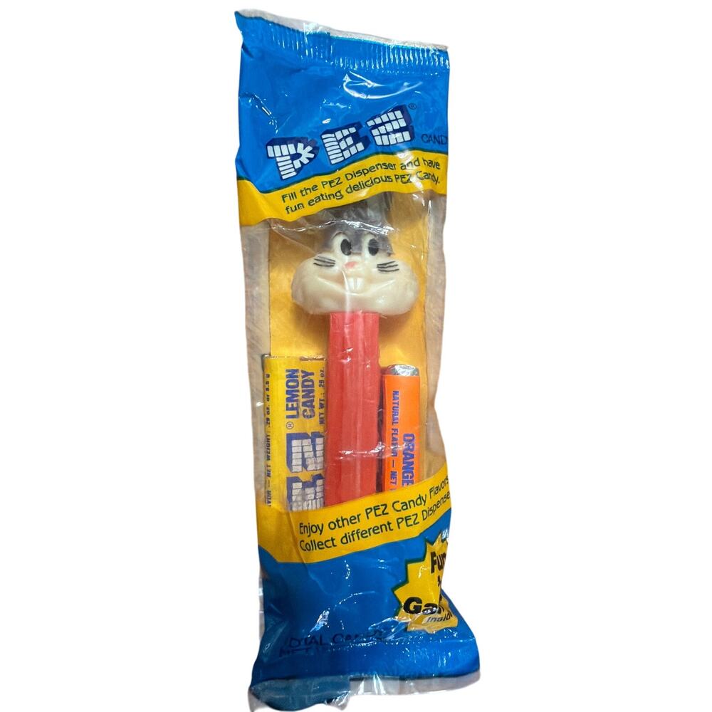 PEZ Company Looney Tunes Bugs Bunny PEZ Dispenser Red New Vintage